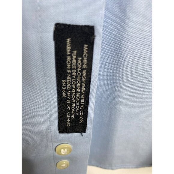JOS A. BANK TRAVELER'S COLLECTION MEN'S LIGHT BLUE DRESS SHIRT SZ 17.5 - Picture 4 of 6